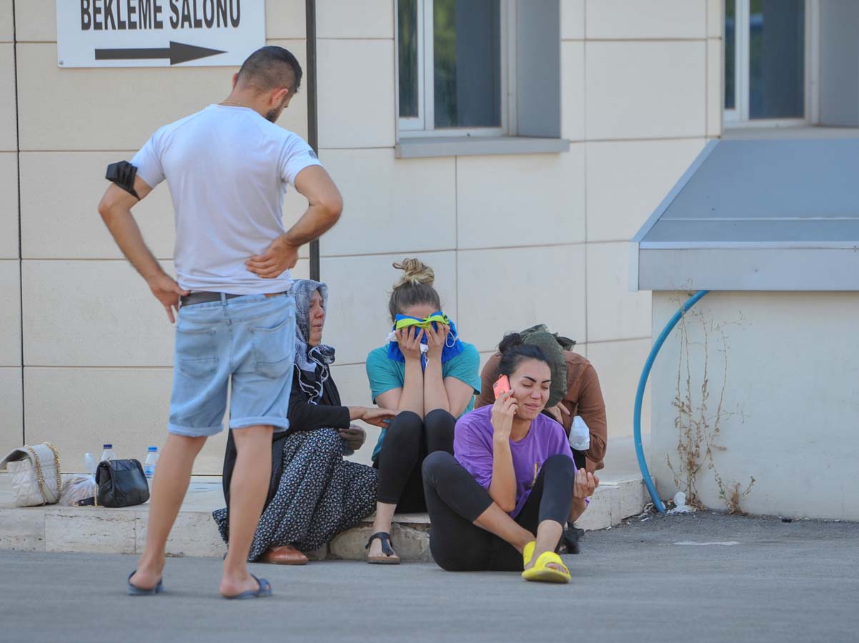 8 yaşındaki çocuk lüks otel havuzunda boğularak hayatını kaybetti! Tatil için gittiler evlat acısı yaşadılar!