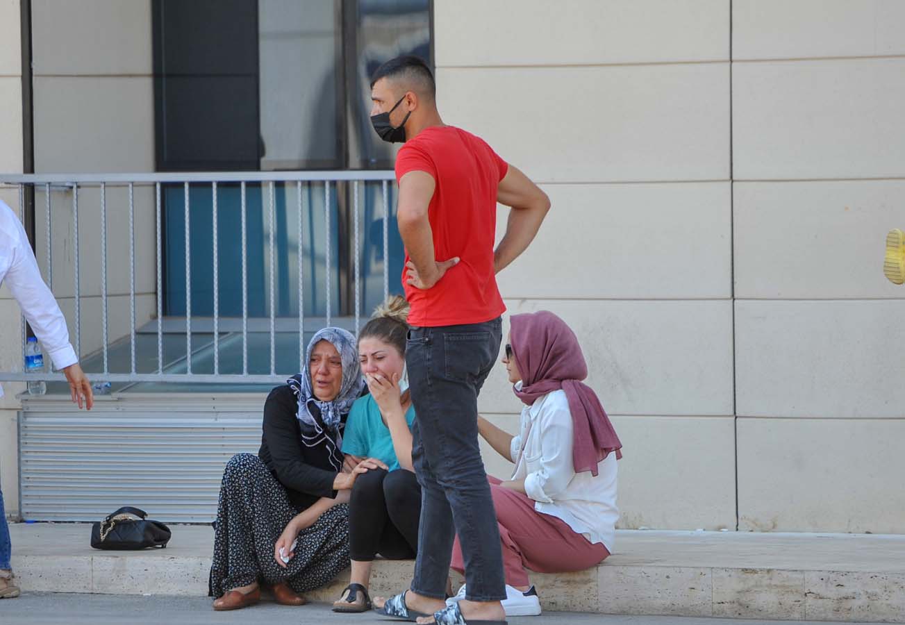 8 yaşındaki çocuk lüks otel havuzunda boğularak hayatını kaybetti! Tatil için gittiler evlat acısı yaşadılar!