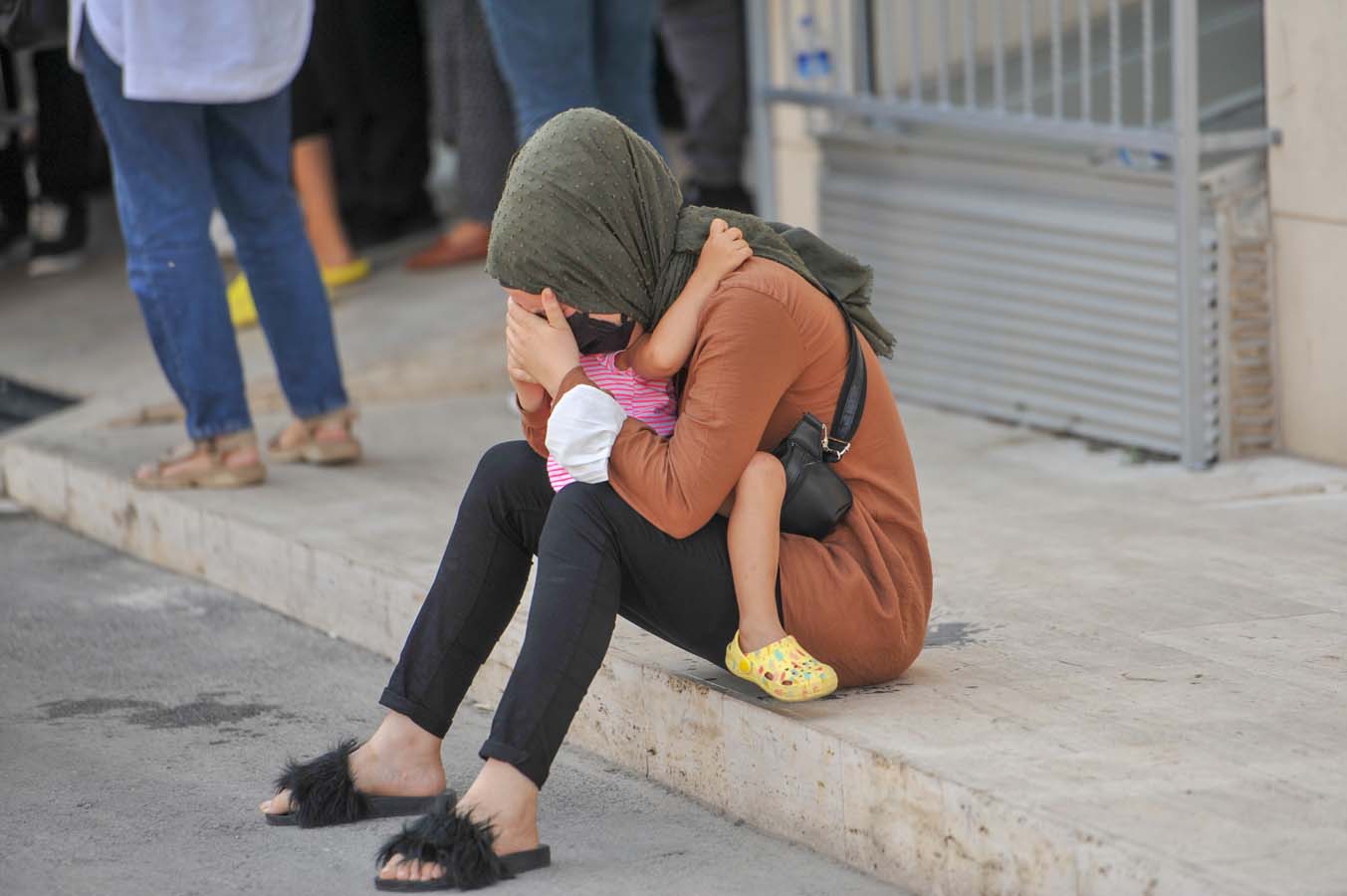 8 yaşındaki çocuk lüks otel havuzunda boğularak hayatını kaybetti! Tatil için gittiler evlat acısı yaşadılar!