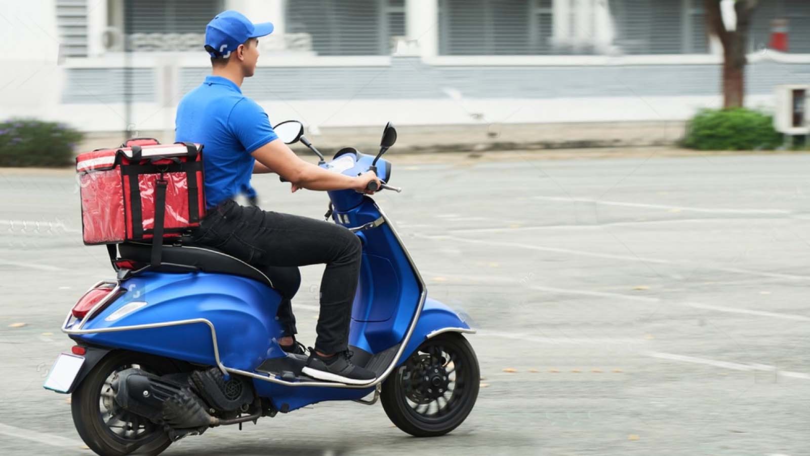 Motorsikletli kuryeler büyük sitelerden şikayetçi!