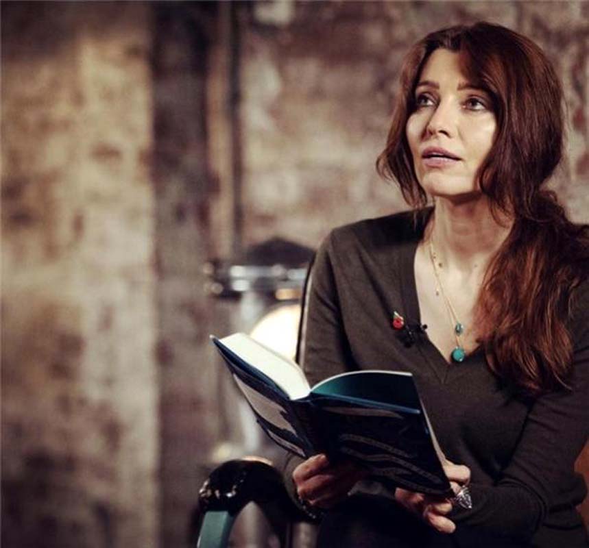 Elif Şafak'tan dikkat çeken iltifat! Cinsel yönelimini açıkladı: Alay konusu olmaktan çok korktuğum için...