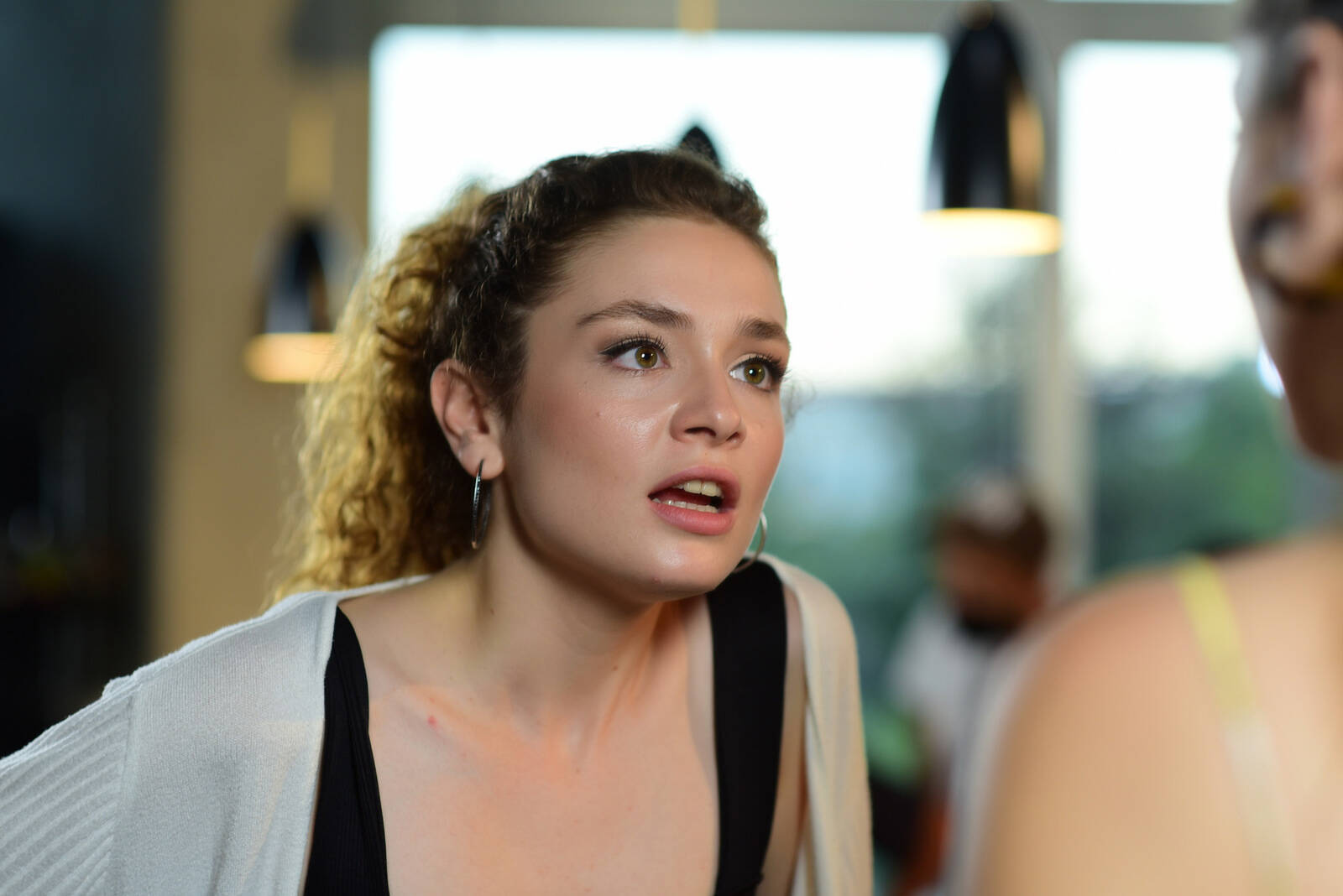 Aşkın Tarifi 10. bölüm full, tek parça izle | Aşkın Tarifi son bölüm izle