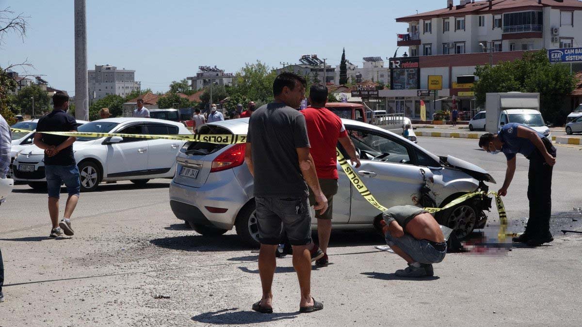 Antalya'da korkunç kaza! 13 yaşındaki sürücü 15 yaşındaki arkadaşının ölümüne neden oldu!