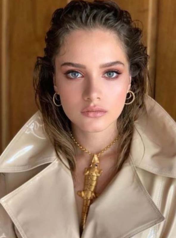 Ödüllü yönetmen Zeki Demirkubuz'un yeni filmi Hayat'ın başrolleri belli oldu! İşte o bomba iki isim...