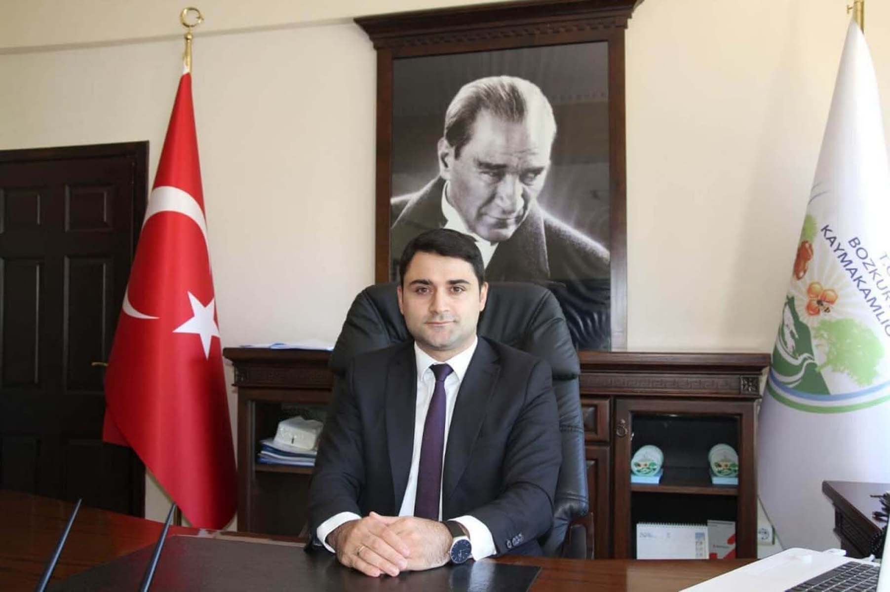 Kastamonu'nun Bozkurt ilçesinde kaymakam değişti! Okan Yenidünya gitti, Murat Atıcı geldi 