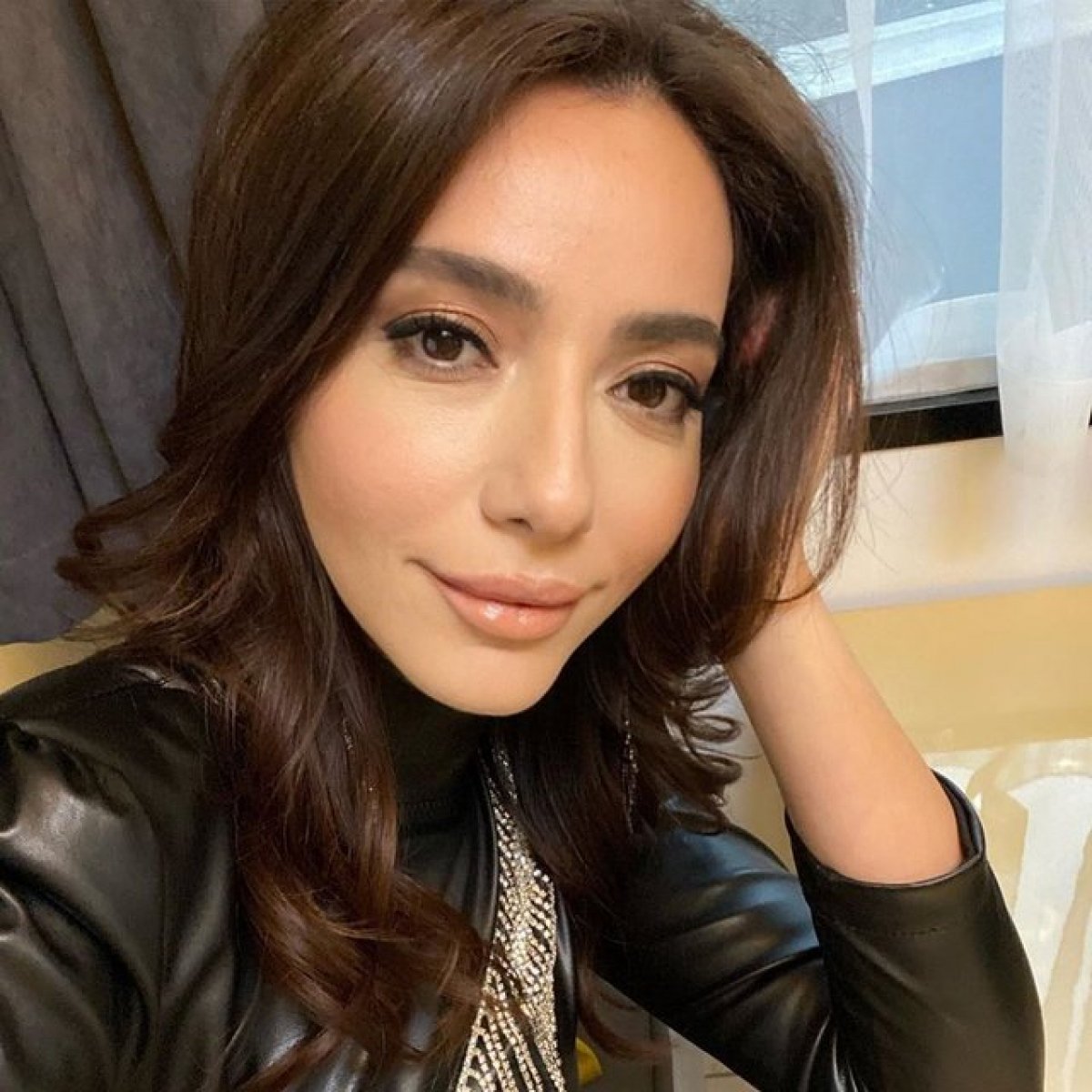 Juss reklamında oynayan kadın kimdir? Öykü Gürman kimdir, nereli, kaç yaşında?