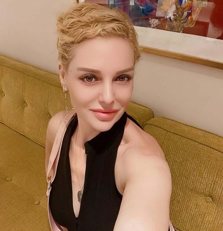 İpek Açar sessizliğini bozdu! Kayahan'ın kızı Beste Açar'ın soyadı çıkışına yanıt verdi: Artık çok yoruldum