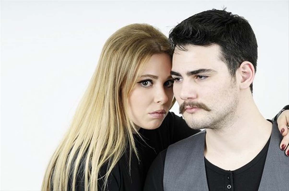 Necla Nazır'ın başı eski damadıyla dertte! Kızı Tuğçe Tayfur'un boşandığı eşi Taner Şafak, evini basarak tehditler savurdu!