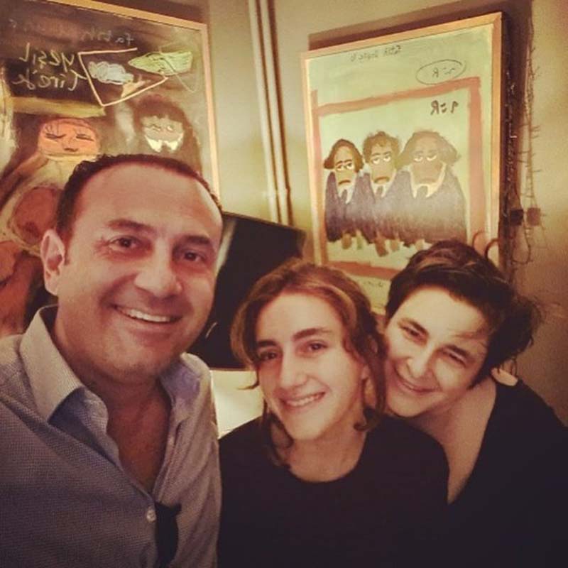 Bir Zamanlar Çukurova’nın Behice'si Esra Dermancıoğlu'ndan şaşırtan paylaşım! Kıl gibi karşılıklı bakışmak istiyorlar