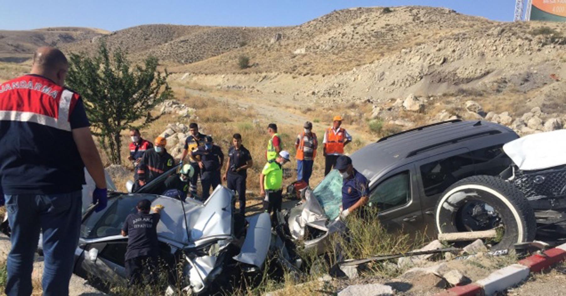 Başkent’te kaza, zincirleme kazada 1 ölü, 6 yaralı!