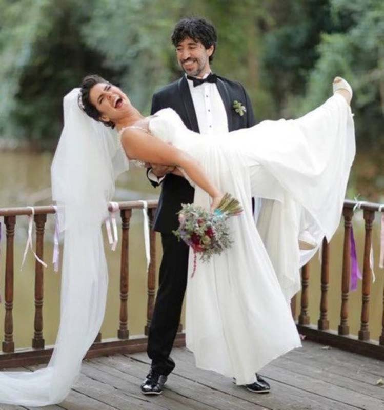 Anne olmaya hazırlanan Ayça Erturan'dan üzen haber! Delta varyantına yakalandı! Virüs hızlı davrandı