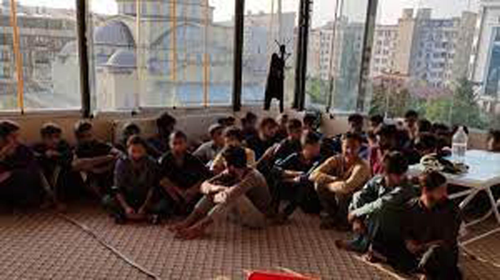 Düzensiz göçmenler Van'da!