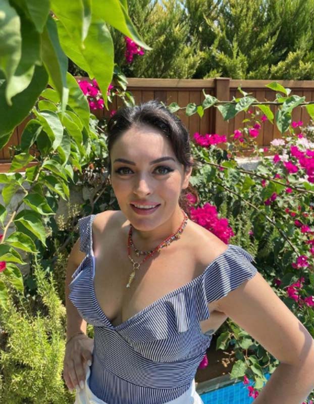 Ezgi Mola'nın ardından Enis Arıkan da koronavirüse yakalandı: Aşı olmamın ekmeğini yiyorum