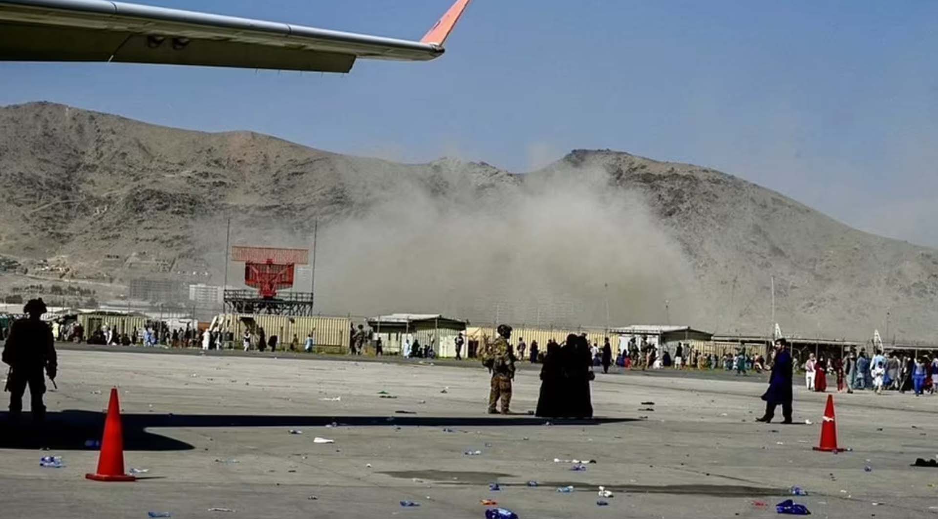 Son dakika | Kabil Havalimanı dışında patlama meydana geldi: 13 kişi hayatını kaybetti, yaralılar var