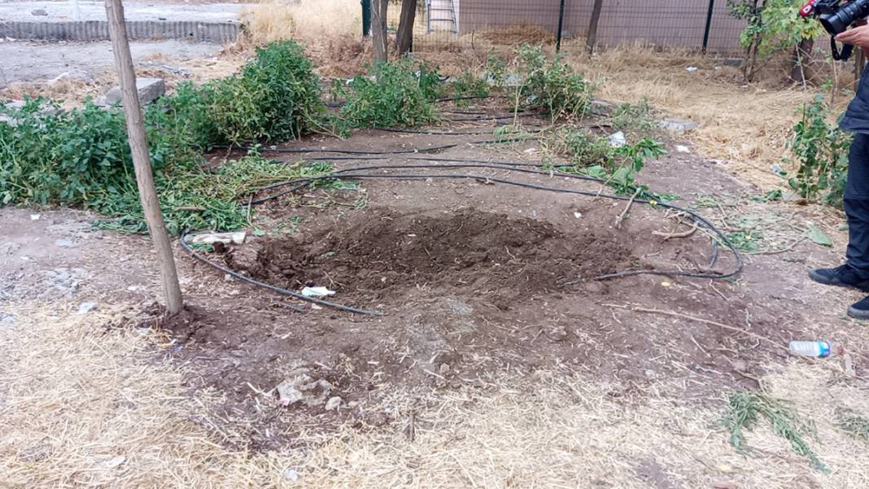 Hastaneye gitmeyi reddedip toprağa gömdüler! Diyarbakır'da hayret verici olay!