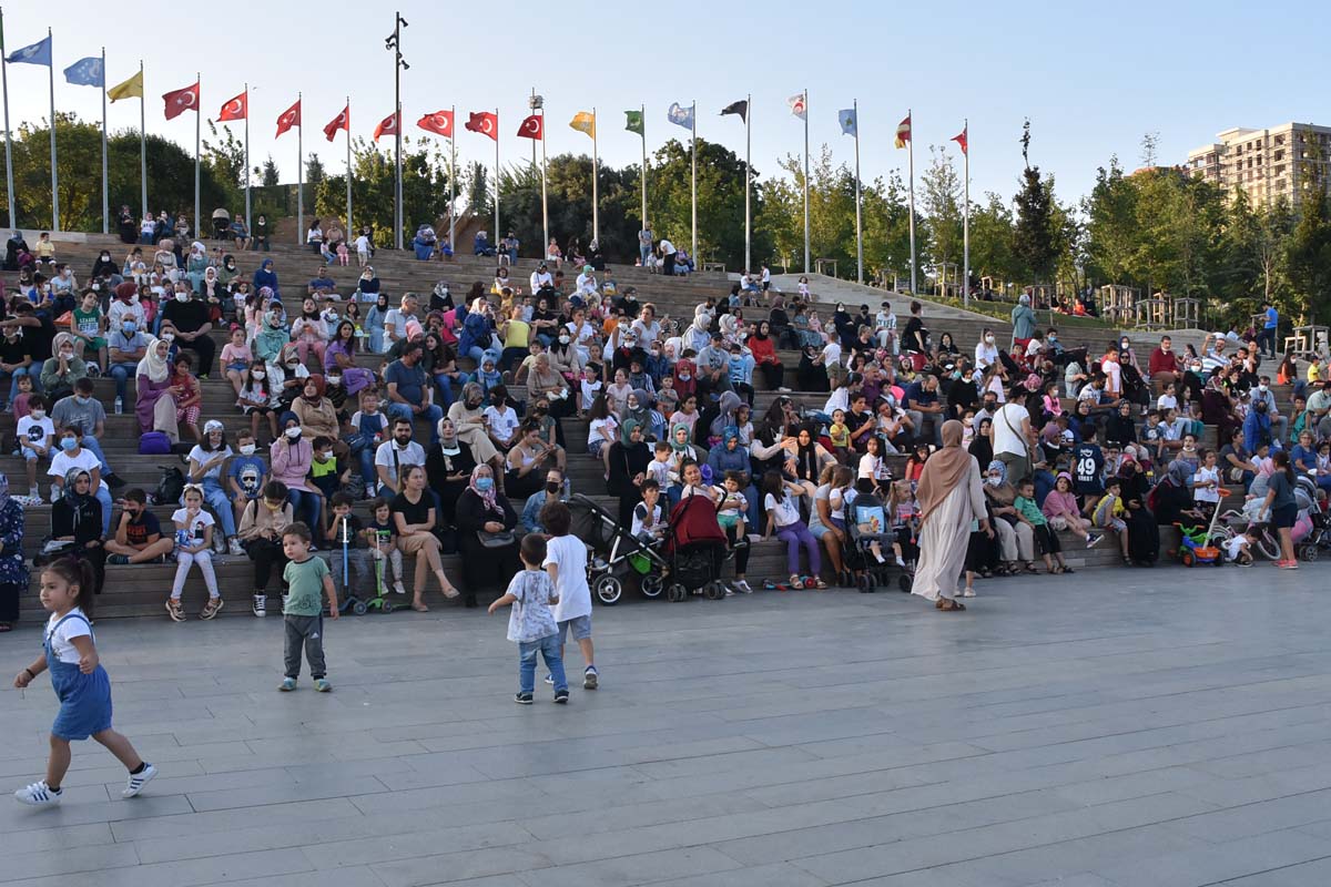 Pendik'te çocuklar açık hava etkinlikleri kapsamında doyasıya eğlendi!