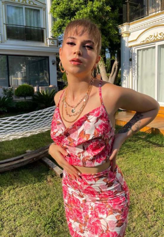 Ece Mumay kimdir, nereli, kaç yaşında? Ece Mumay Twitter'da neden trend oldu?