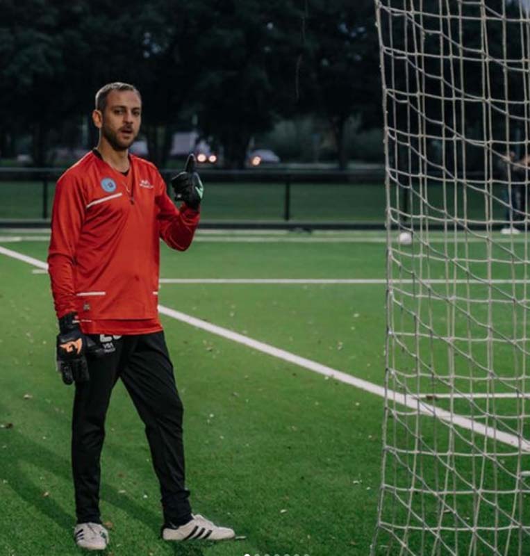 Fenomen dizi Çukur'un Vartolu’su Erkan Kolçak Köstendil, 90 derece değişti! Yıllardır hayalini kurduğu işi Amsterdam'da yapacak!