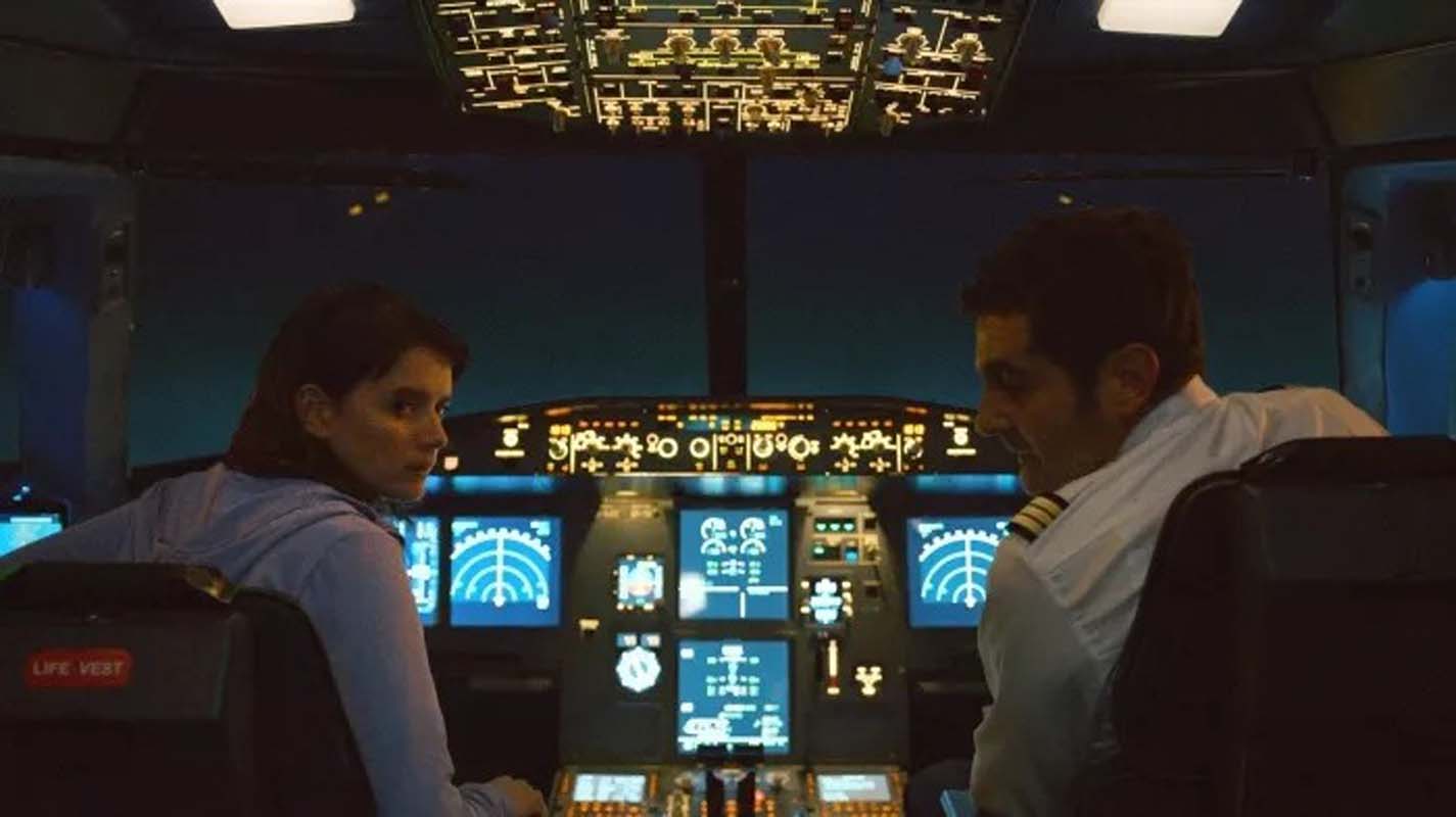 Kıvanç Tatlıtuğ Netflix'e transfer oldu! Projenin yeni sezonu 8 Eylül'de yayınlanacak!