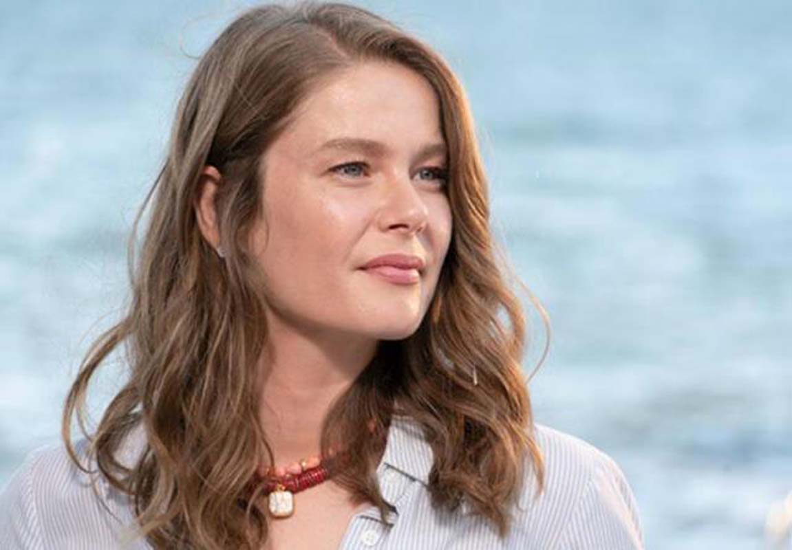 Sedat'la evlenen Nalan neler yaşayacak? İşte Camdaki Kız'ın merakla beklenen fragmanı ve fotoğrafları! 9 Eylül'de Kanal D'de