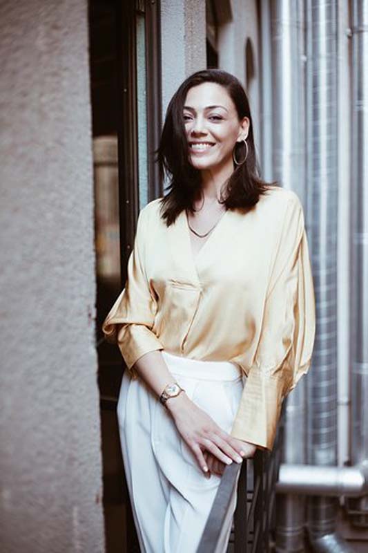 Rol arkadaşı Burcu Özberk ile aşk yaşadıkları iddia edilmişti! Gerçek bambaşka çıktı! Aşk Mantık İntikam'ın Ozan'ı İlhan Şen'in sevgilisi bakın kimmiş