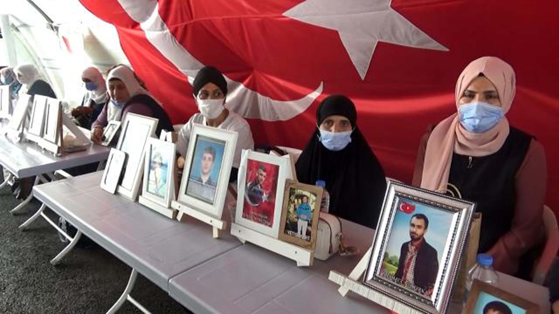 Evlat nöbetinde 735. güne giren acılı anne, HDP ve PKK'dan kızını istedi