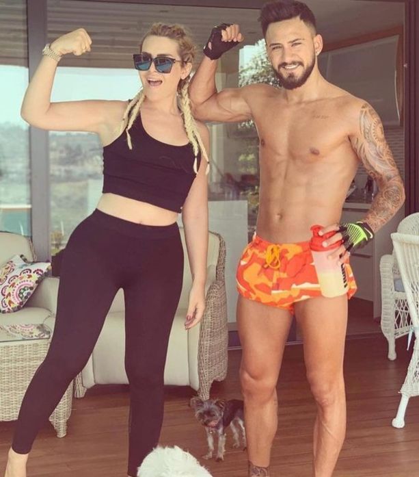 İhanet iddialarıyla gündeme geliyorlardı! Gökhan Çıra ve Selin Ciğerci boşanıyor! Nedeni aldatma mı?