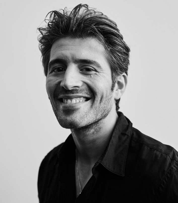 Cihangir Ceyhan kimdir? Nereli, kaç yaşında? Camdaki Kız Hayri Cihangir Ceyhan mı?