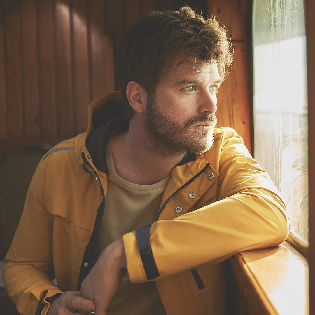 İnto The Night'a transfer olan Kıvanç Tatlıtuğ'un rolü belli oldu! Çok şaşıracaksınız!