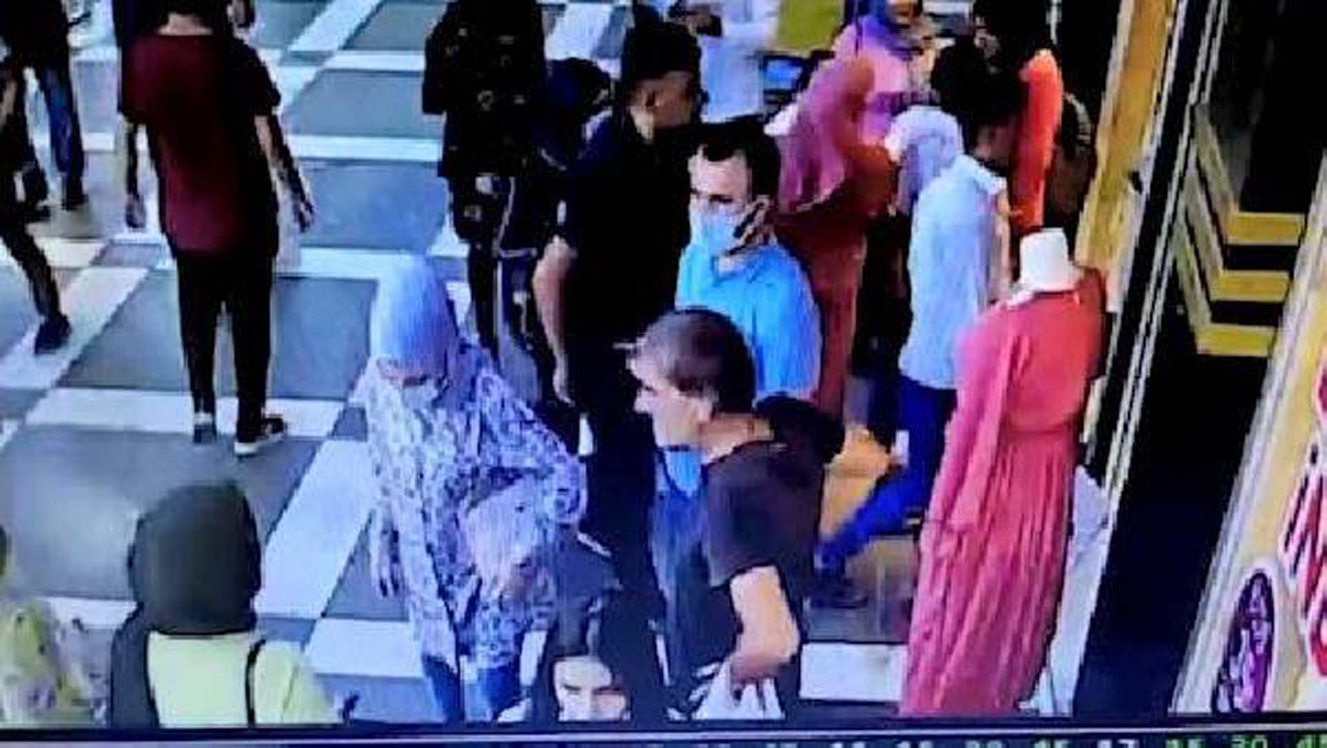 Masumlar Apartmanı Han gerçek oldu! Cansız manken hırsızlığı kameralara yakalandı