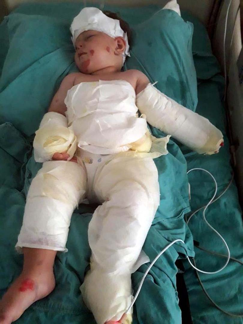 Kıskandım dedi öldüresiye dövdü! Ardından eşi ve oğlunu kolonya dökerek yaktı