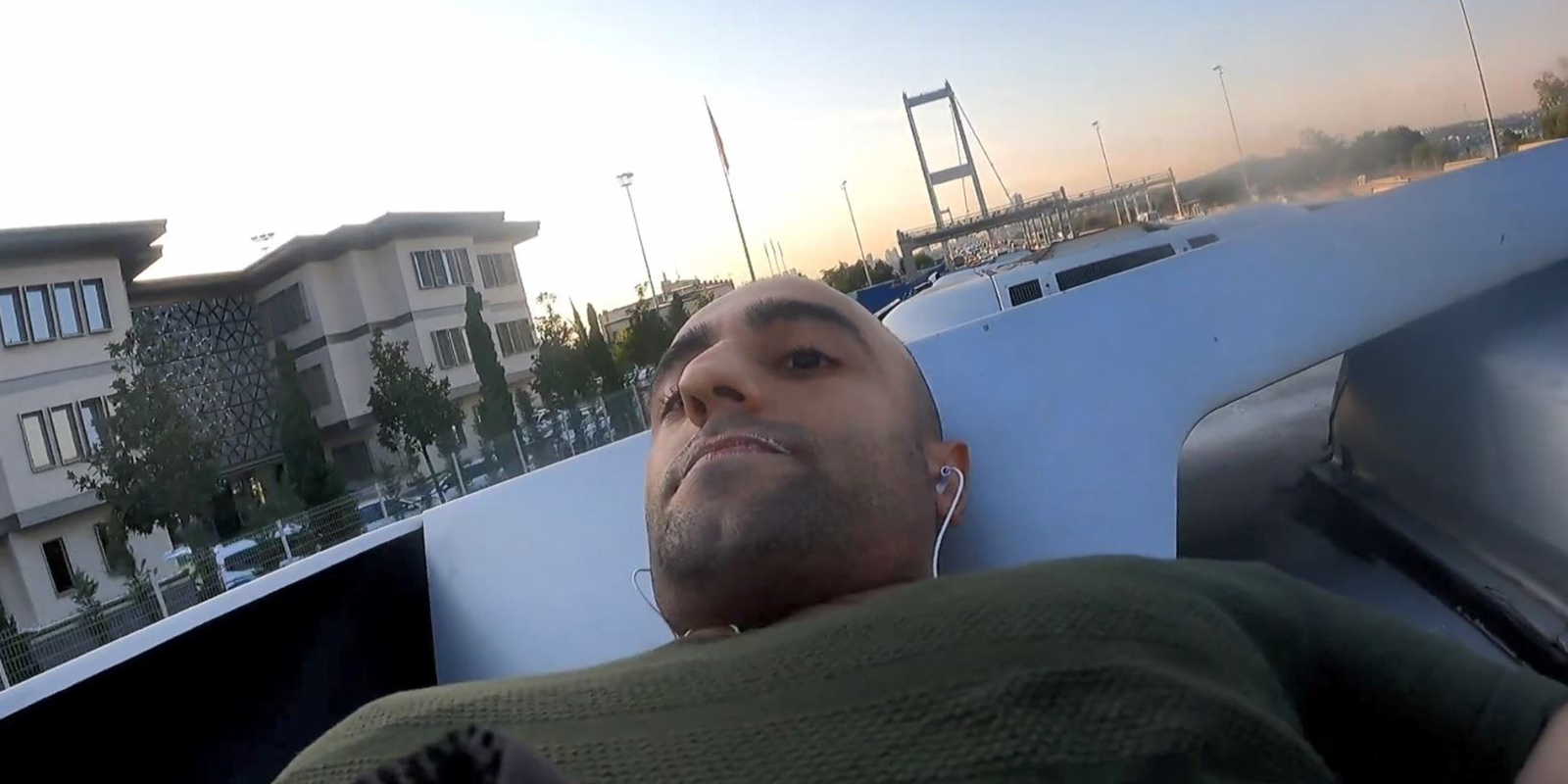 Yunus Emre Özer kimdir? Kaç yaşında? | Yunus Emre Özer Youtube kanalı nedir?