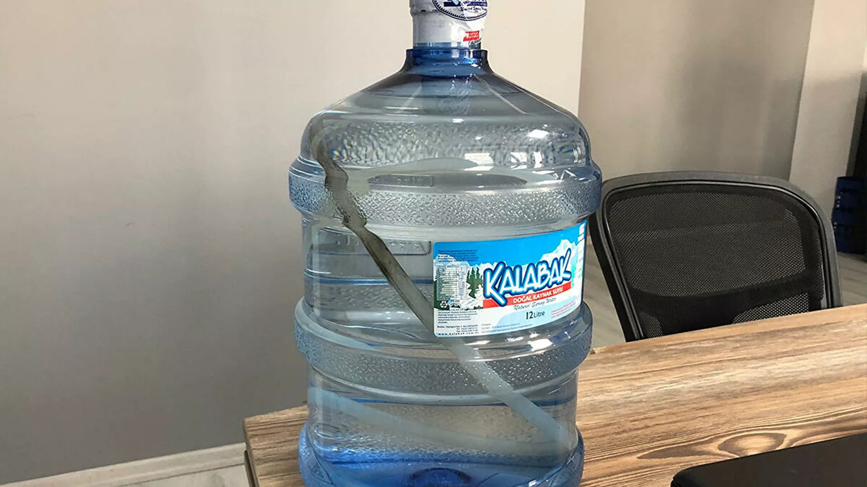 Eskişehir'de Kalabak suyundan çıkan hortum çıkmasıyla ilgili yeni gelişme! 4 çalışanın işine son verildi!