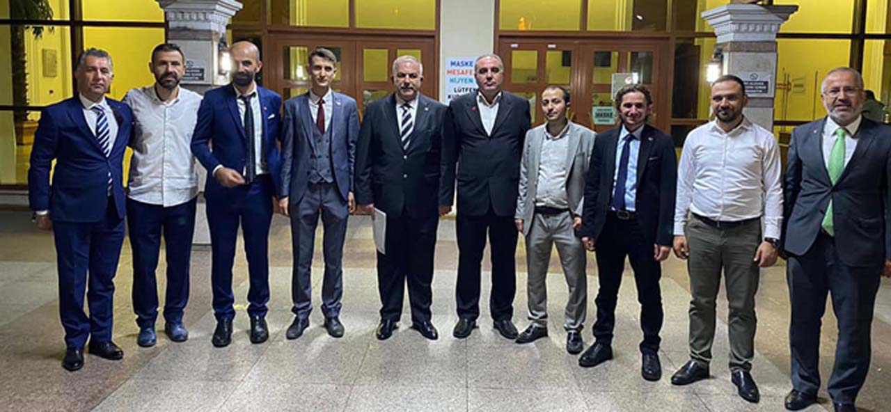 Yeniden Refah Parti'sinde Fahrettin Karakurt ile yola devam!