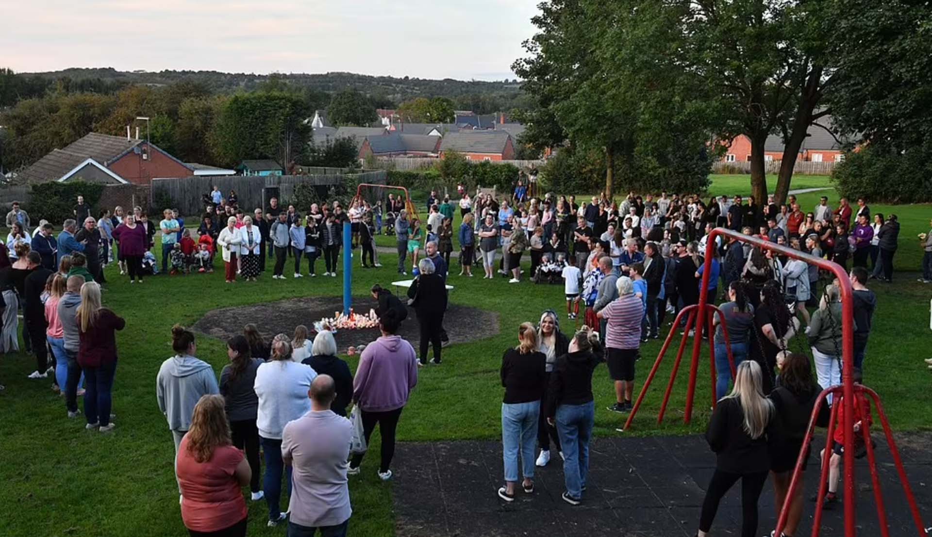 İngiltere'de korkunç olay! Anne, iki çocuk ve çocukların arkadaşı bir evde ölü bulundu 