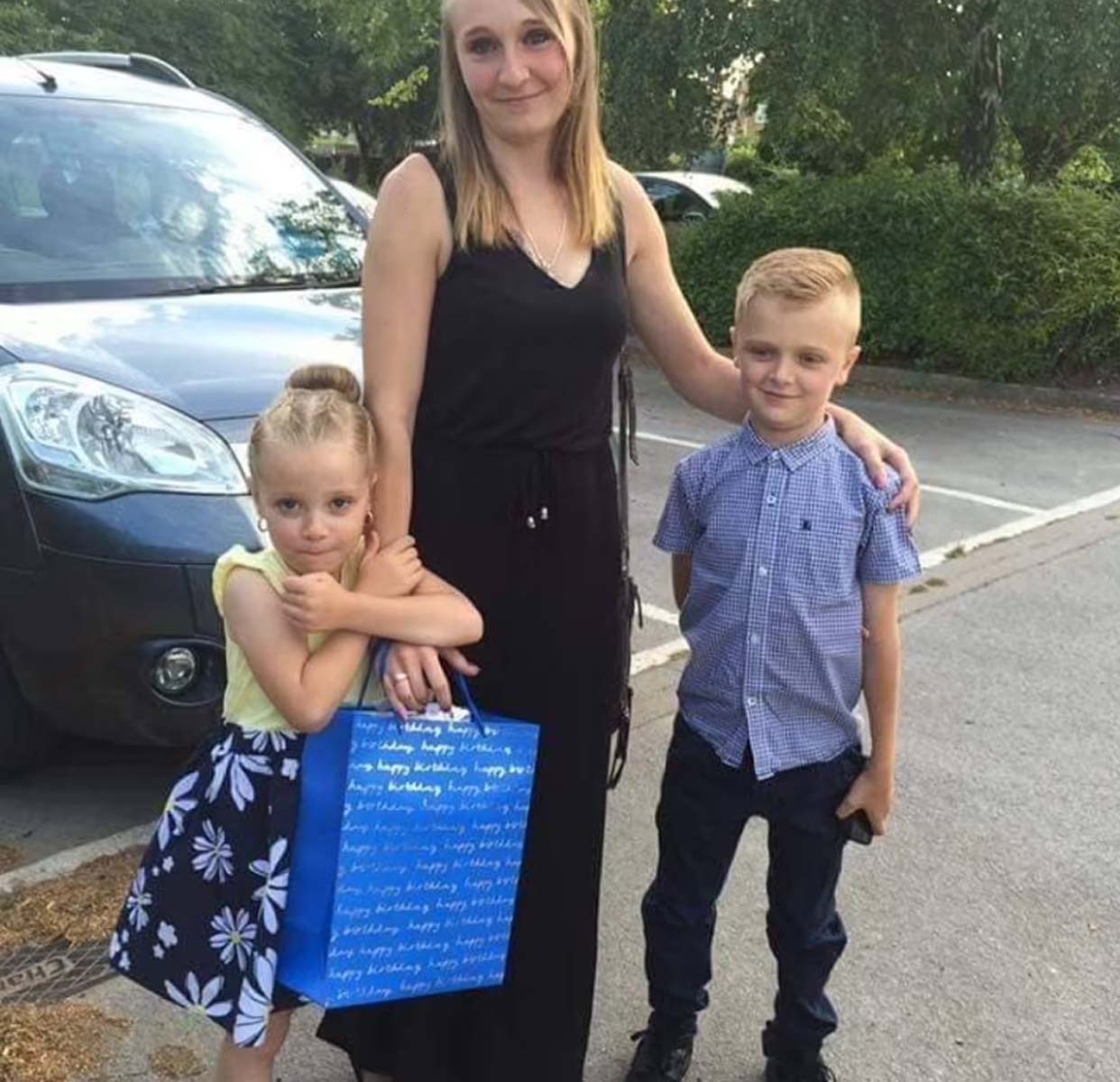 İngiltere'de korkunç olay! Anne, iki çocuk ve çocukların arkadaşı bir evde ölü bulundu 