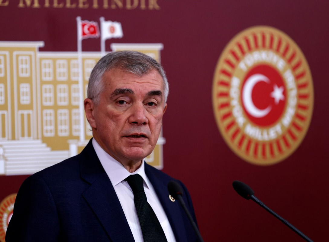 Ünal Çevikgöz kimdir, nereli, kaç yaşında? Eşi kim? Kaç çocuğu var? Ünal Çevikgöz biyografisi