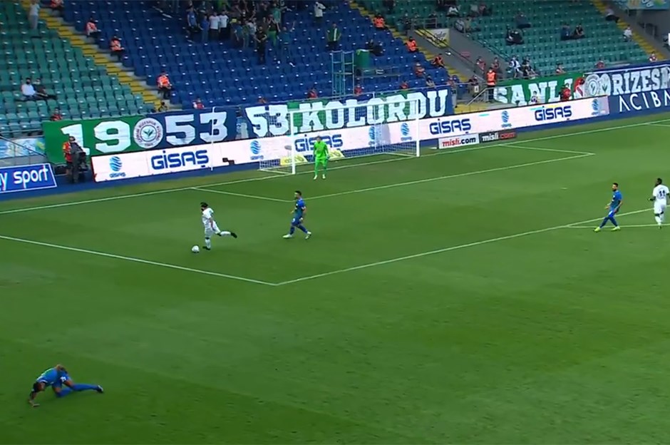 Rizespor - Altay maçında muhteşem fair play örneği!