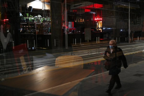 Avustralya'da 6 büyüklüğünde deprem! Beşik gibi sallandılar!