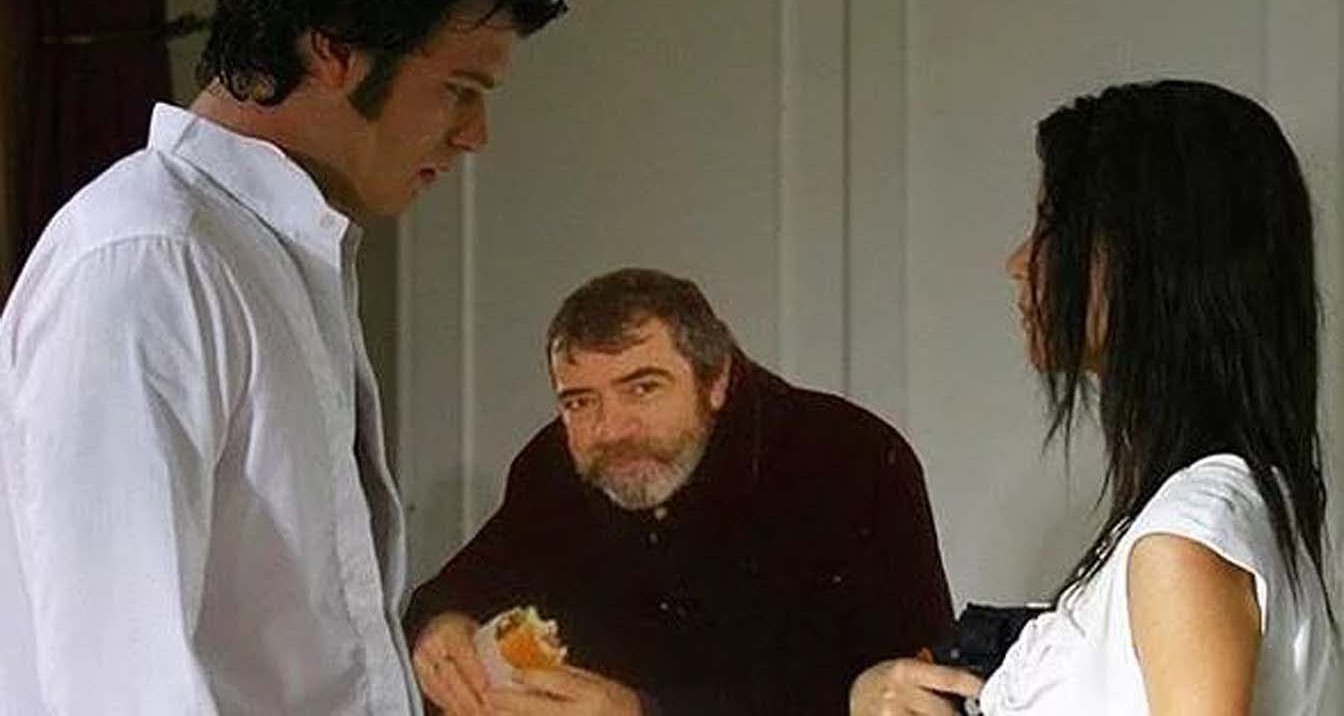 Fotoğrafı menüde izinsiz kullanıldı! Kafe, Selçuk Yöntem'e tazminat ödeyecek!