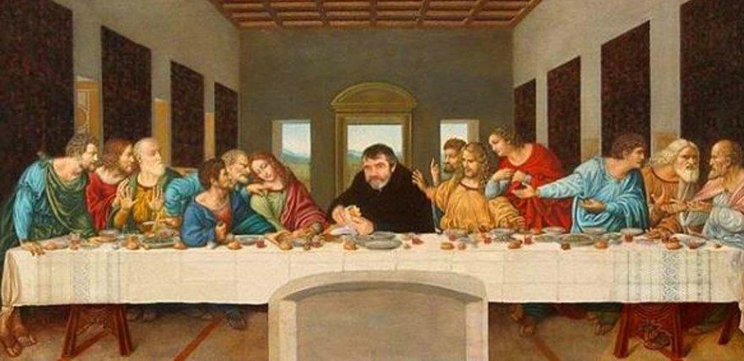 Fotoğrafı menüde izinsiz kullanıldı! Kafe, Selçuk Yöntem'e tazminat ödeyecek!