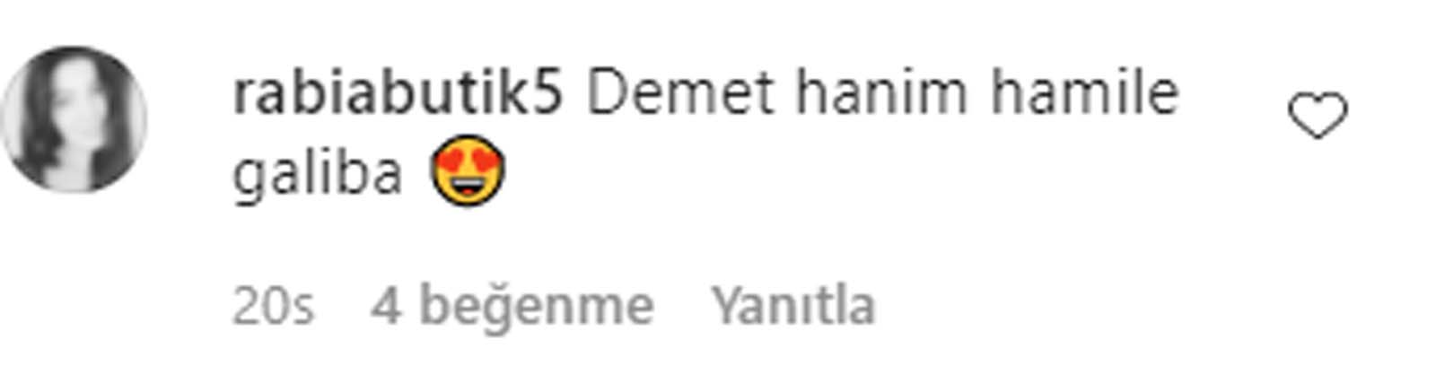 Demet Akalın kızı Hira ve köpeğiyle çılgınlarca dans ettiği anları paylaştı! Akalın'daki değişikliği görenler Hamile mi? yorumlarında bulundu!