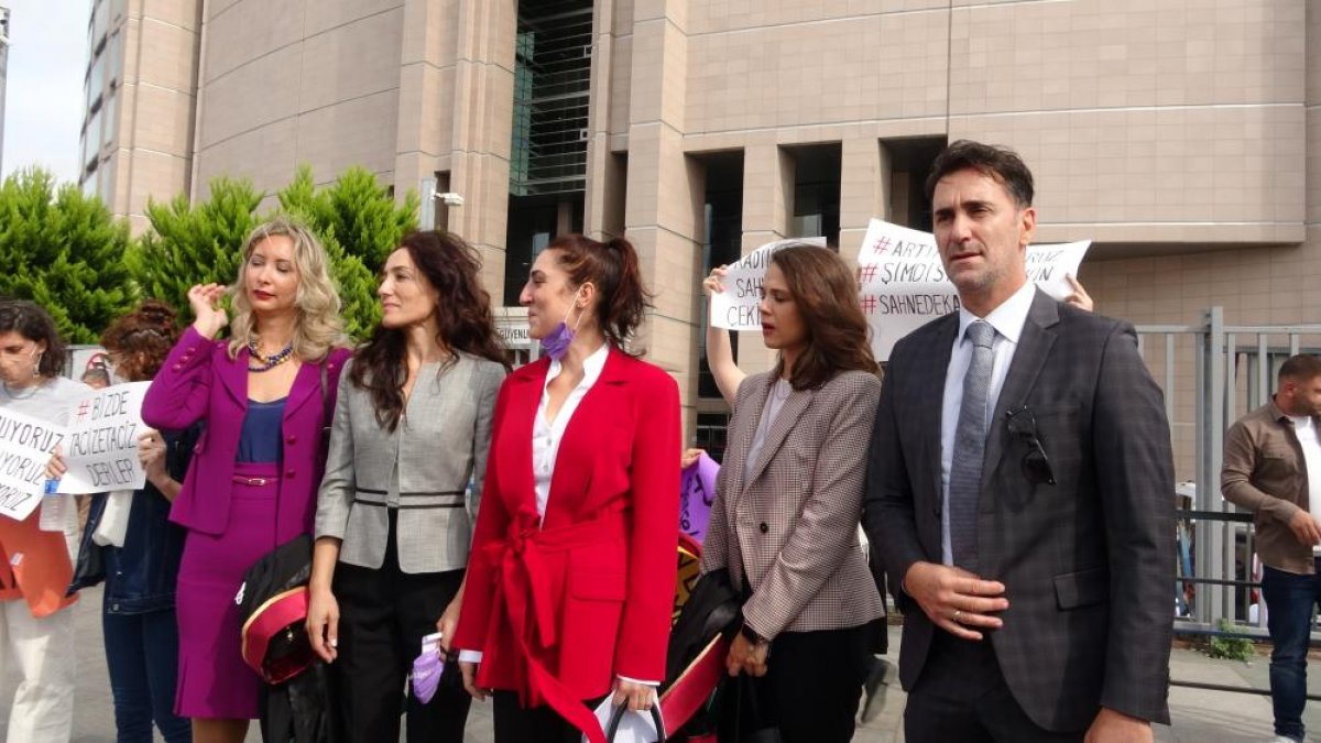 Meslektaşlarını taciz etmişti! Oyuncu Uğur Arda Aydın cinsel saldırı suçundan hapis cezasına çarptırıldı!