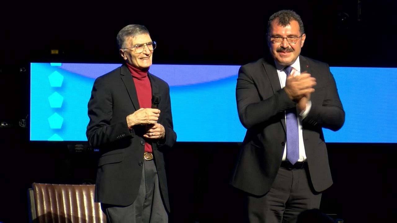 Aziz Sancar yurtdışı hayali kuran gençlere seslendi: Benim yaptığımı yapmayın, Türkiye'ye geri dönün