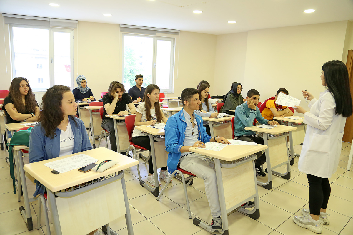 Üniversite örgün öğretim nedir? Örgün öğretimin ikinci öğretimden farkı nedir?