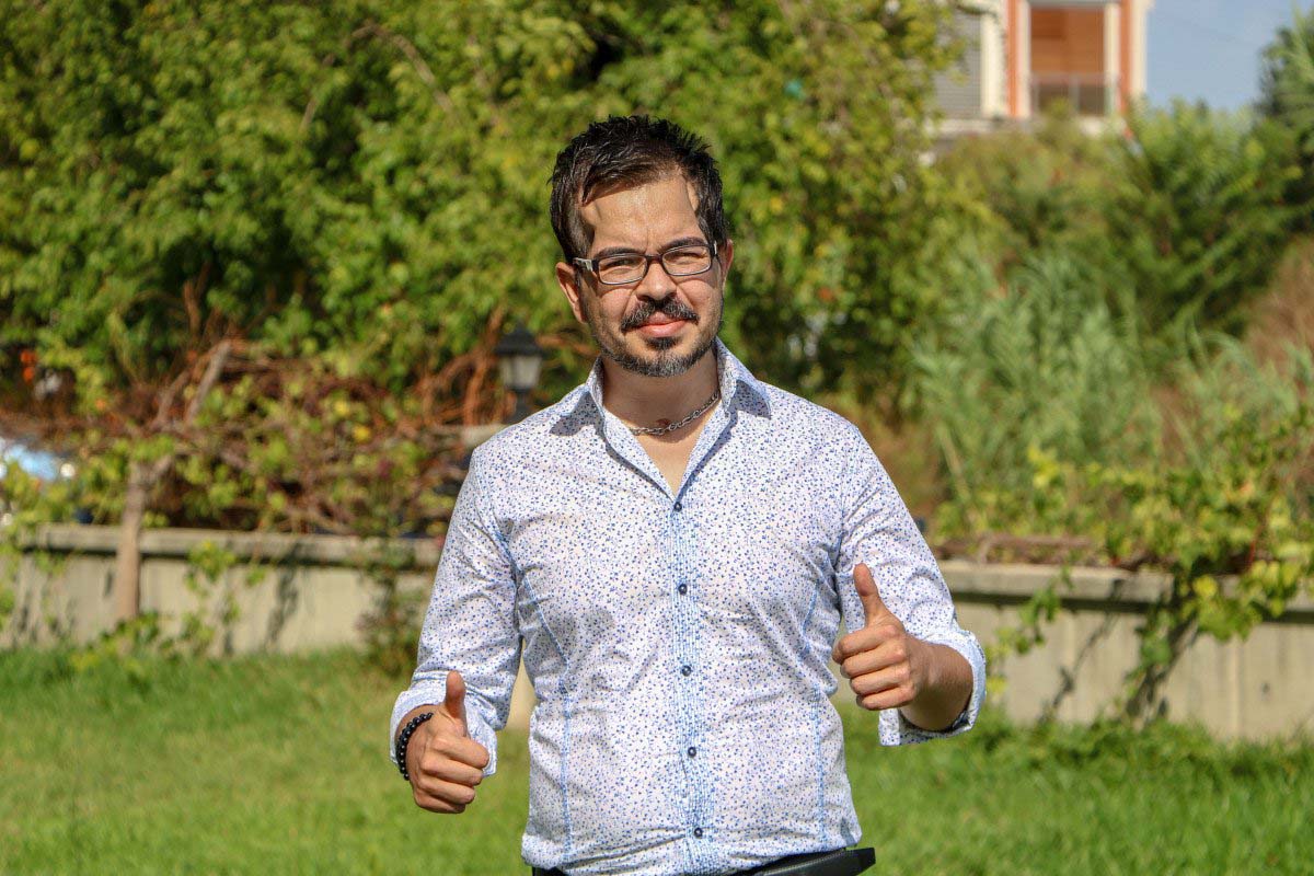 Doktorlar yürüyemez diyordu! 752 gün komada kalan adam şimdi koşmak için çaba sarf ediyor!