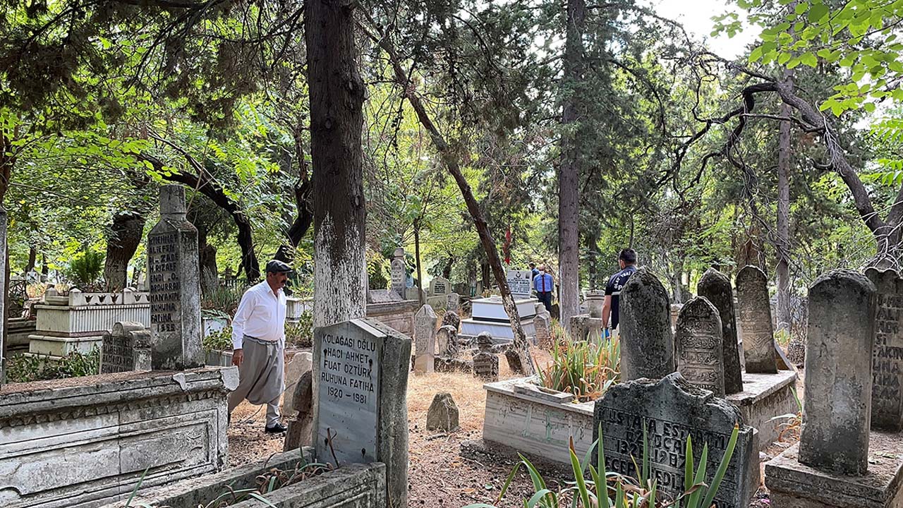 Adıyaman'da korkunç olay! Henüz yeni doğmuş bebeği mezarlıkta ölüme bıraktılar!