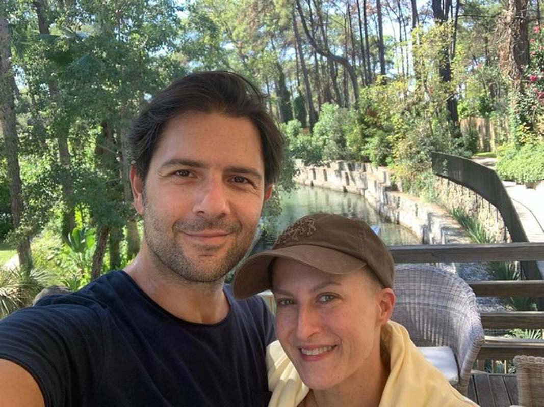 Meme kanseriyle savaşan Canan Ergüder bu kez peruk takmadı! Son paylaşımına beğeni yağdı!