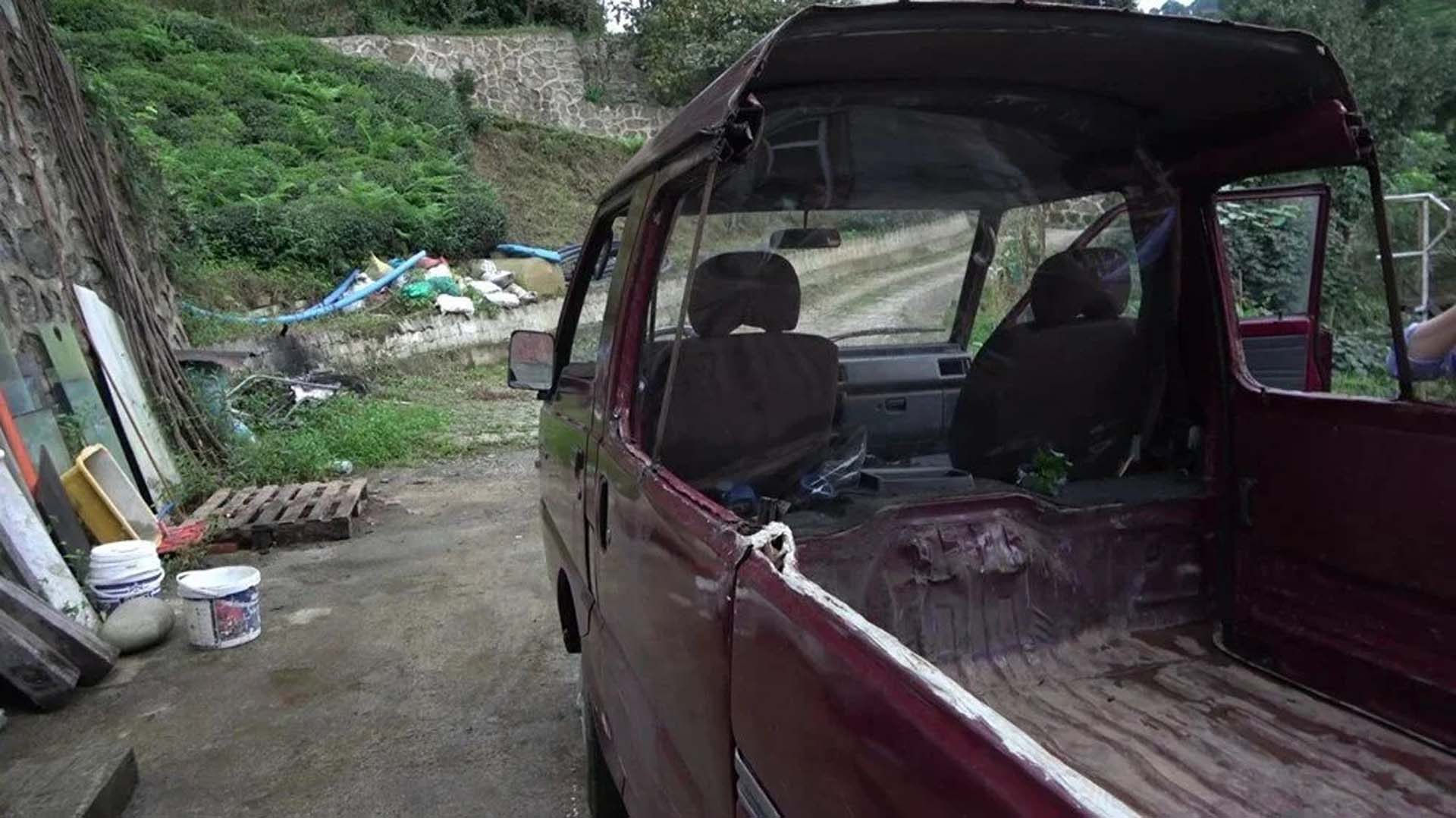 Kafasını vuranca sinirlenen Karadenizli işi pratik çözüme döktü