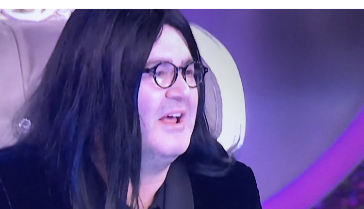 Benzemez Kimse Bize programına Şafak Sezer damga vurdu! Canlı yayında Bülent Ersoy'a alkol testi yaptı! İzleyiciyi kırıp geçirdi!